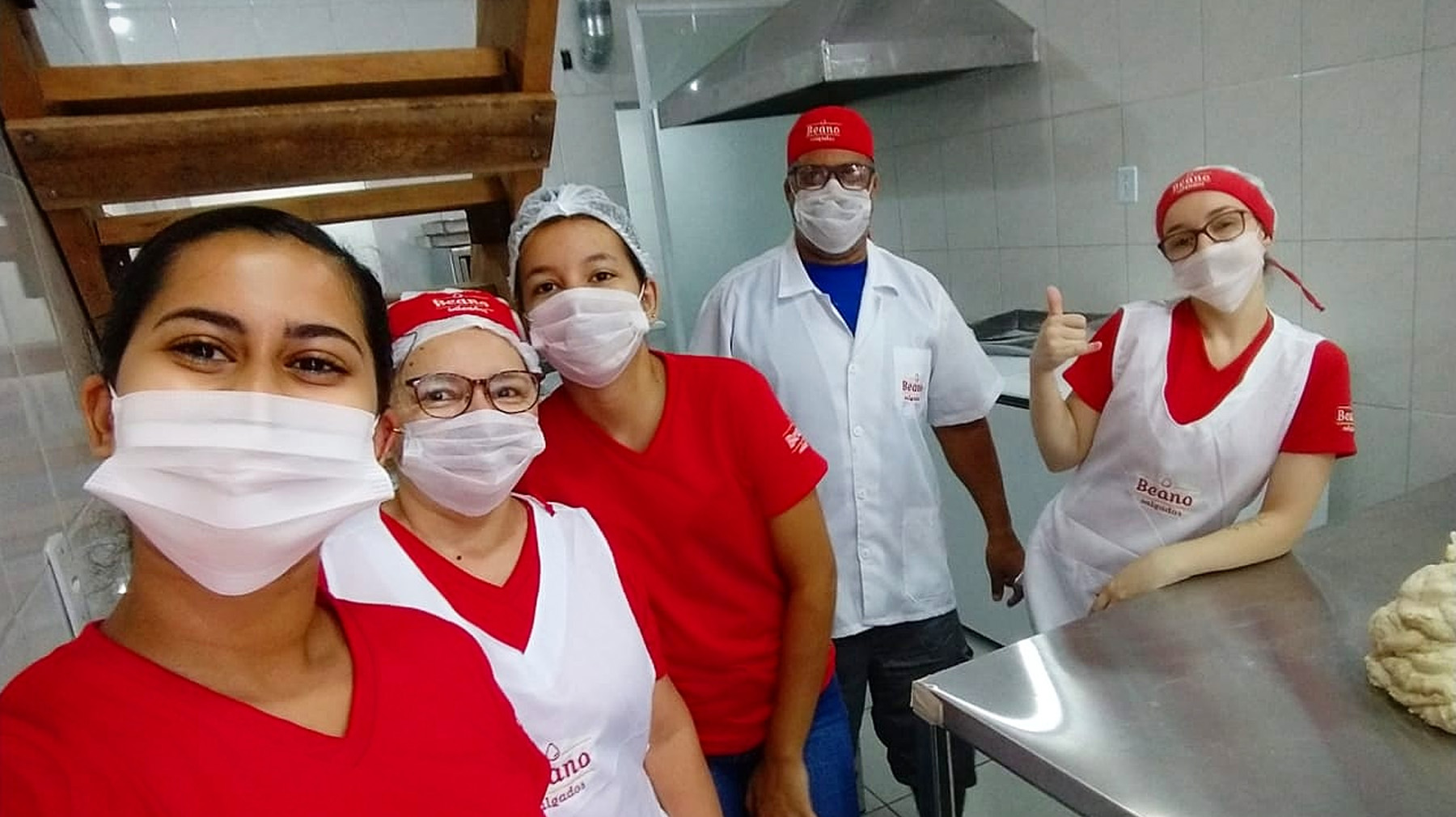 Inauguração e equipe - Imagem 1